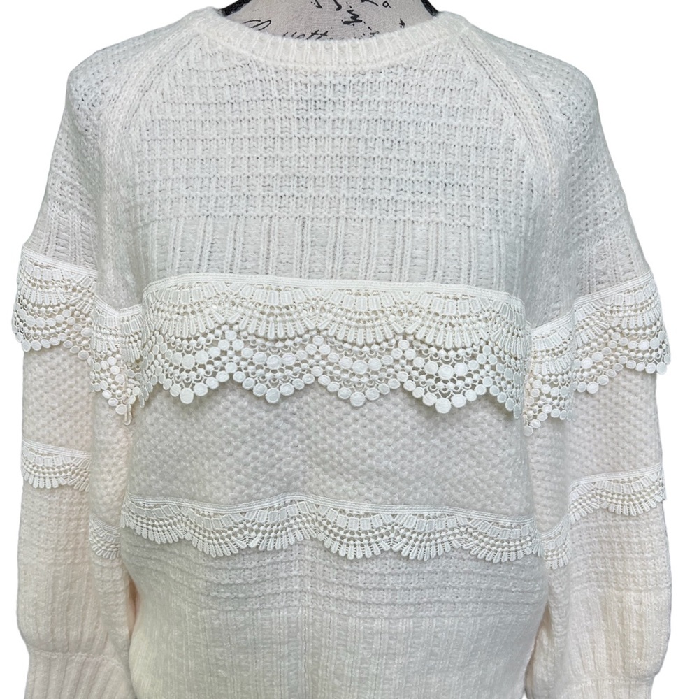 Express Sweater - Picture 4 of 11